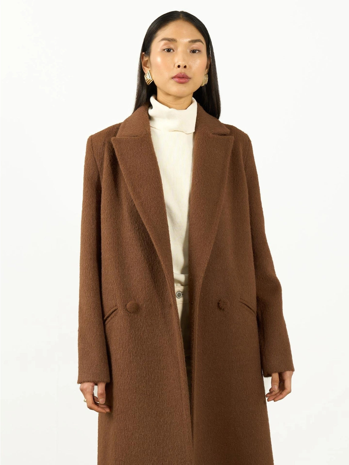 The Verona Cachet Coat