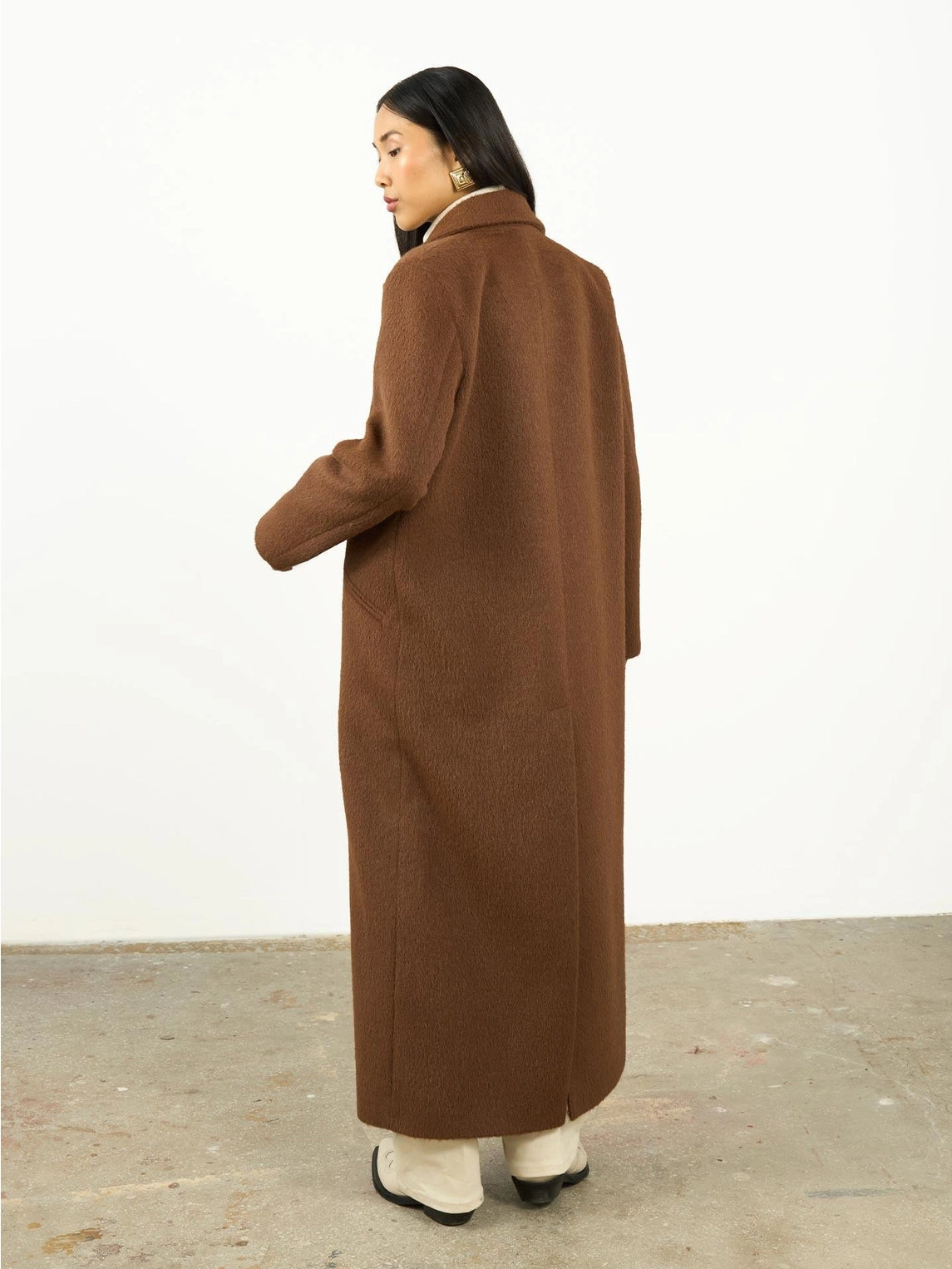 The Verona Cachet Coat