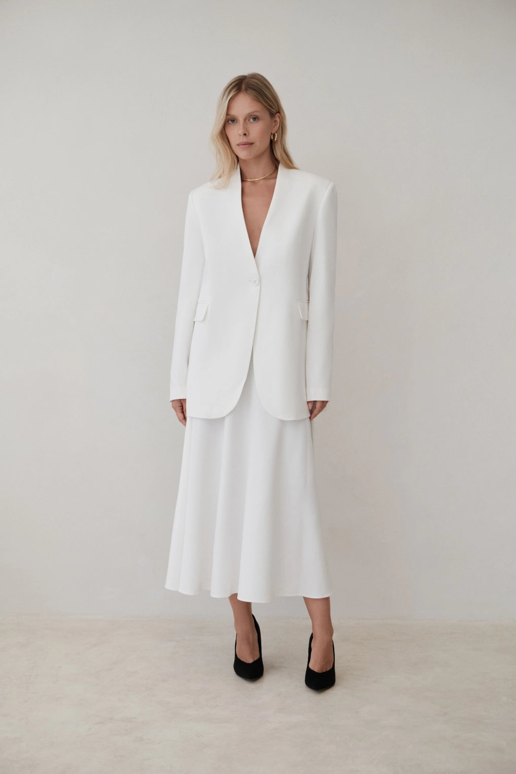 Lustre | Structured Single-Button Blazer