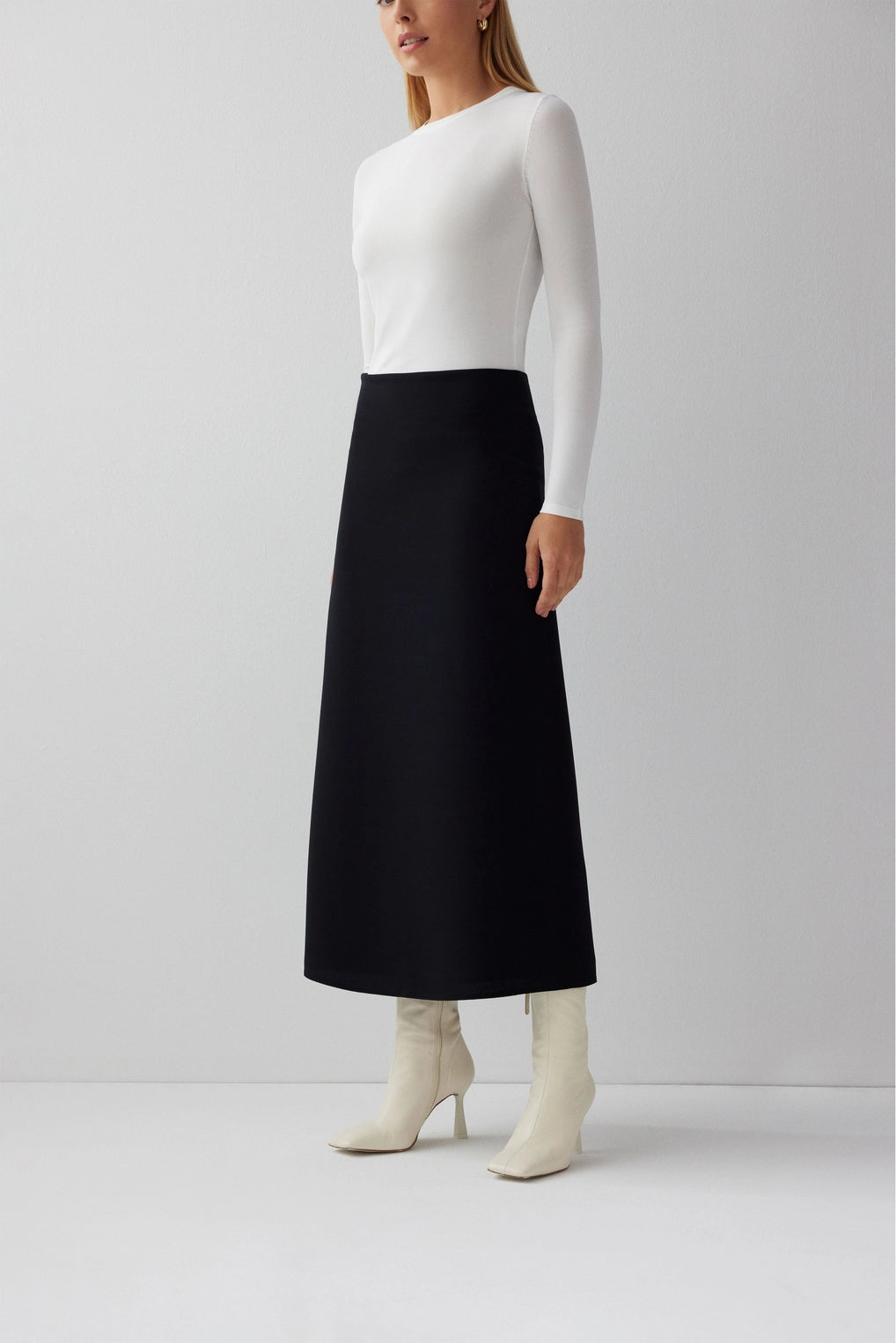 Lis | Straight Cut Lined Skirt